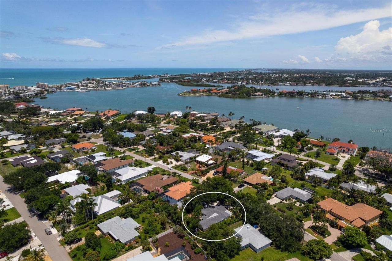 417 Baycrest Drive, Venice, FL 34285 Photo