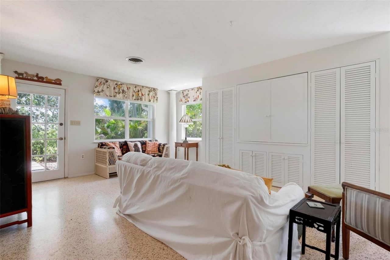 417 Baycrest Drive, Venice, FL 34285 Photo