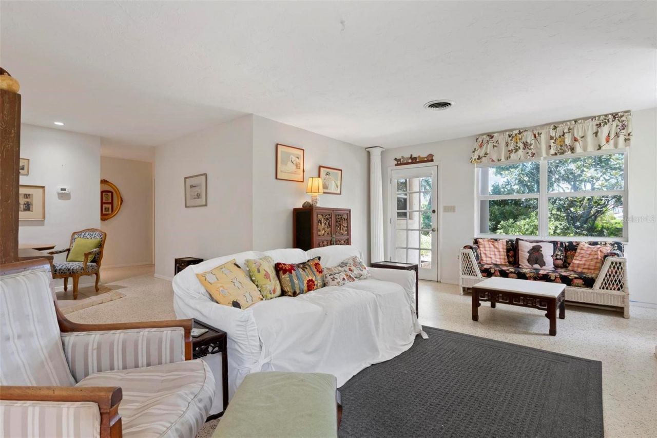 417 Baycrest Drive, Venice, FL 34285 Photo