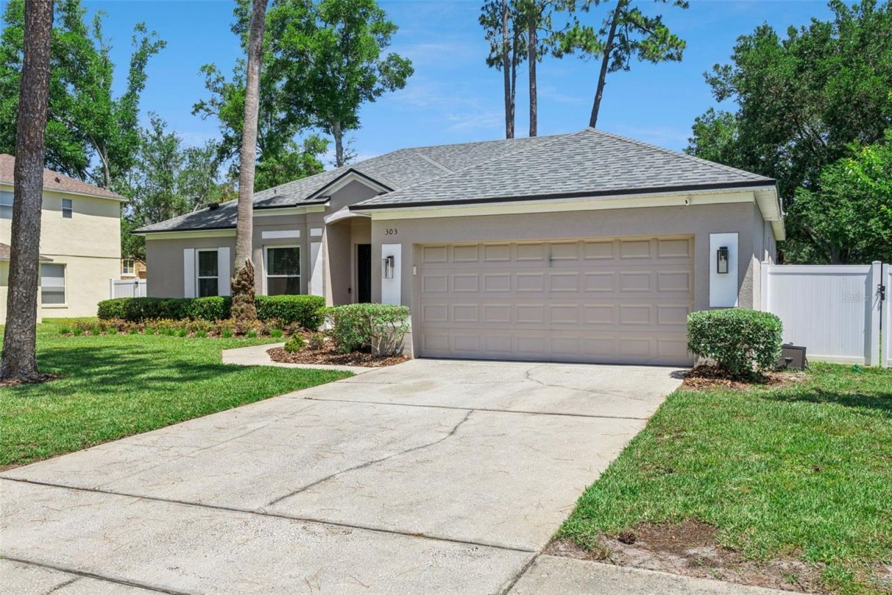 303 Pinestraw Circle , Altamonte Springs, FL 32714 Photo