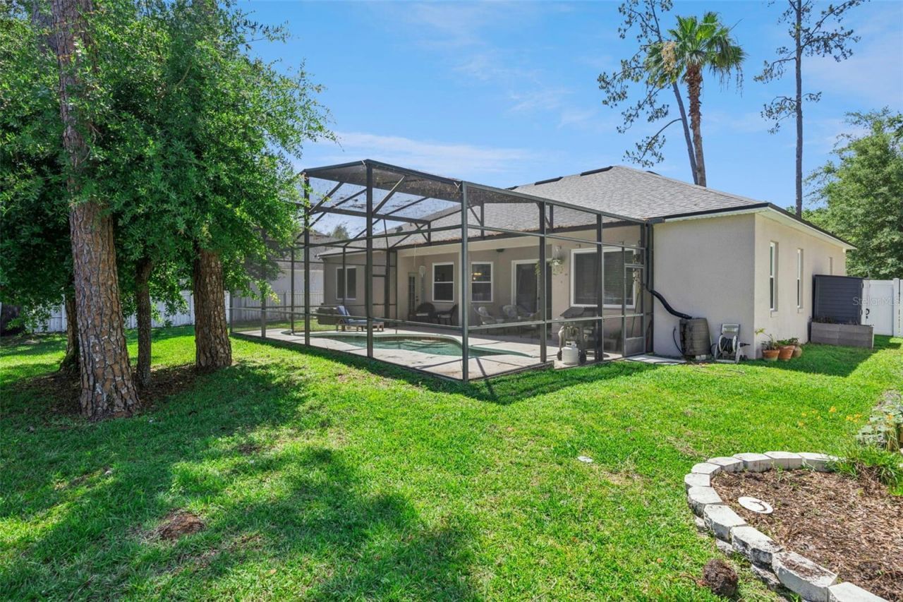 303 Pinestraw Circle , Altamonte Springs, FL 32714 Photo