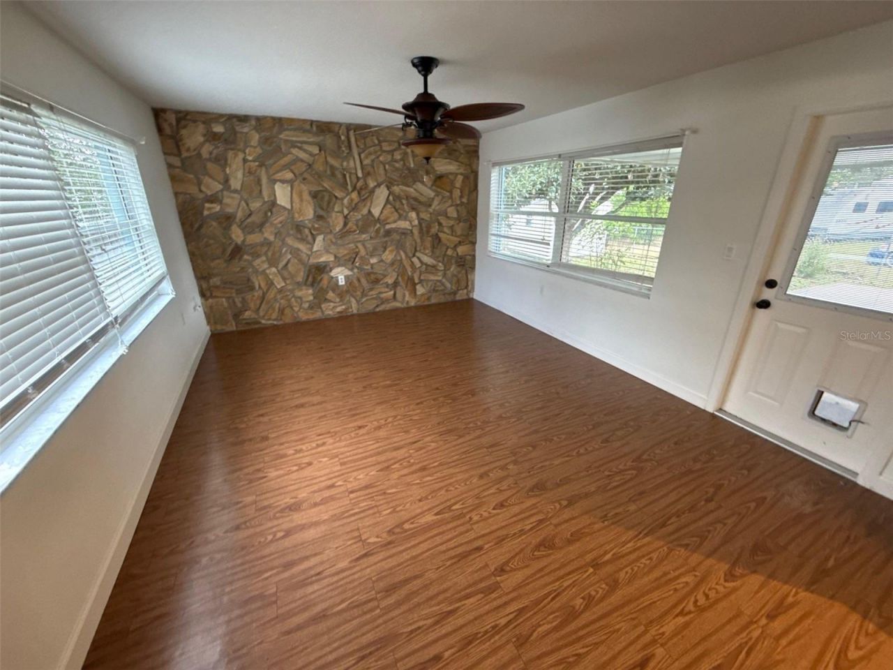306 S Monroe Street , Beverly Hills, FL 34465 Photo