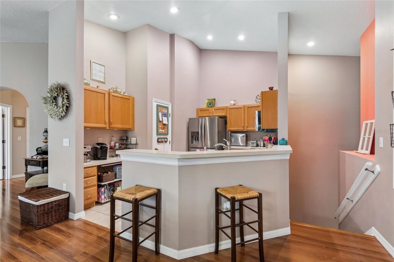 604 51st Avenue N, Saint Petersburg, FL 33703 Photo