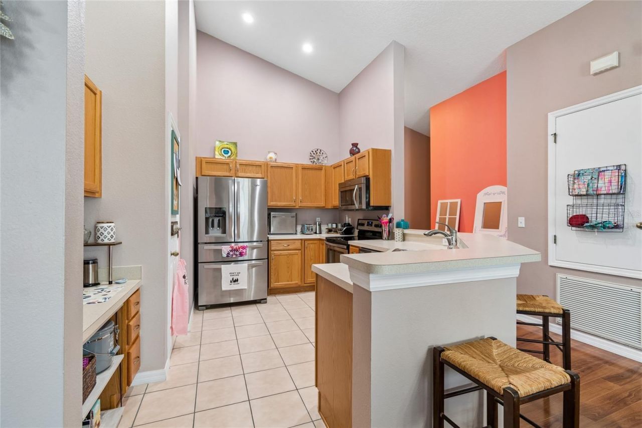 604 51st Avenue N, Saint Petersburg, FL 33703 Photo