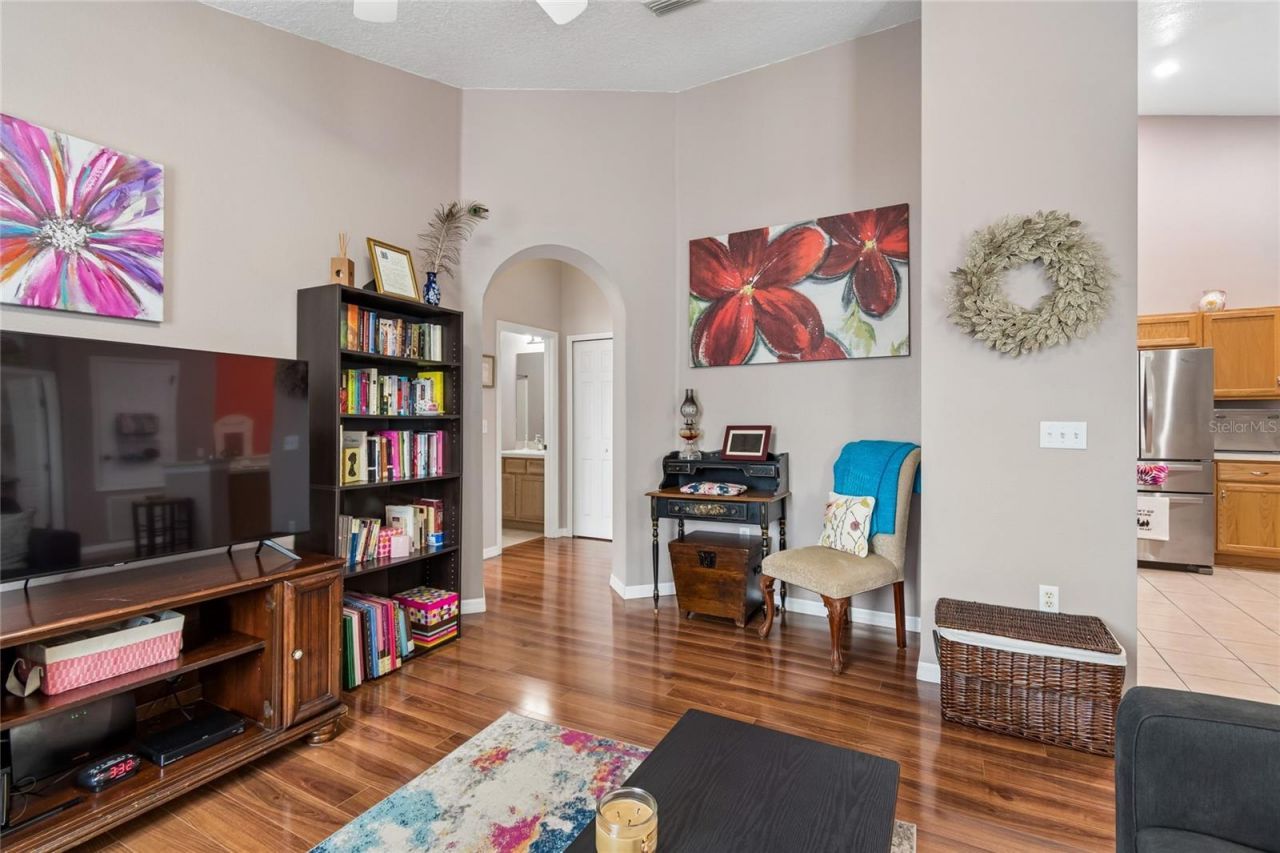 604 51st Avenue N, Saint Petersburg, FL 33703 Photo