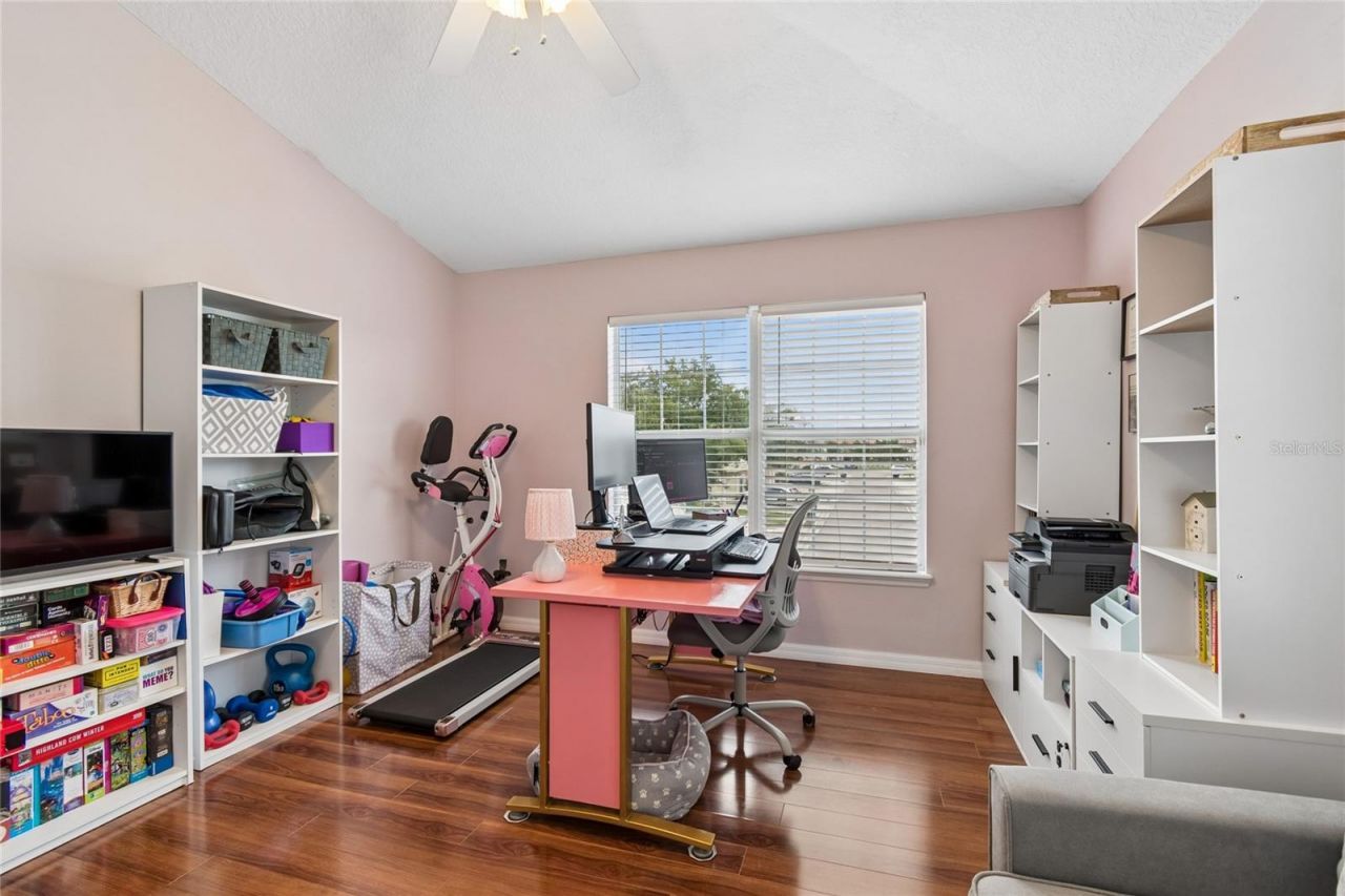 604 51st Avenue N, Saint Petersburg, FL 33703 Photo