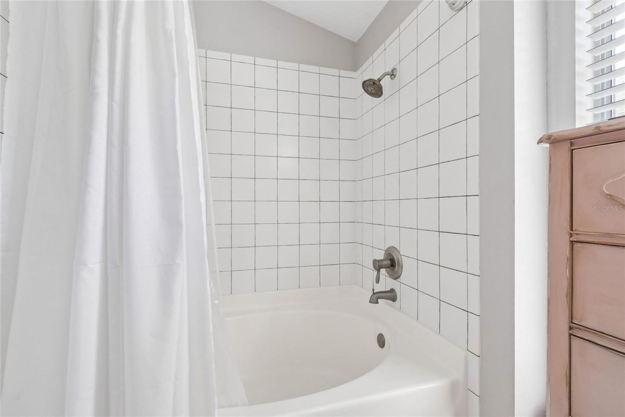 604 51st Avenue N, Saint Petersburg, FL 33703 Photo