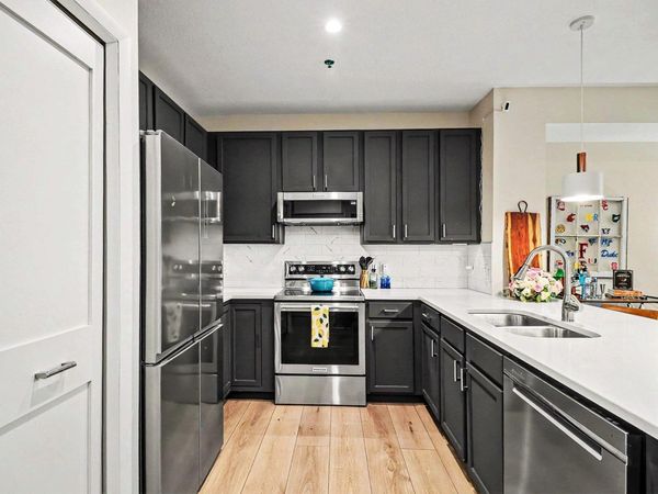 645 N 1st Street, Unit 300, Minneapolis, MN 55401