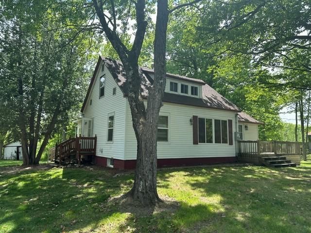 1612 260th Avenue , Luck, WI 54853