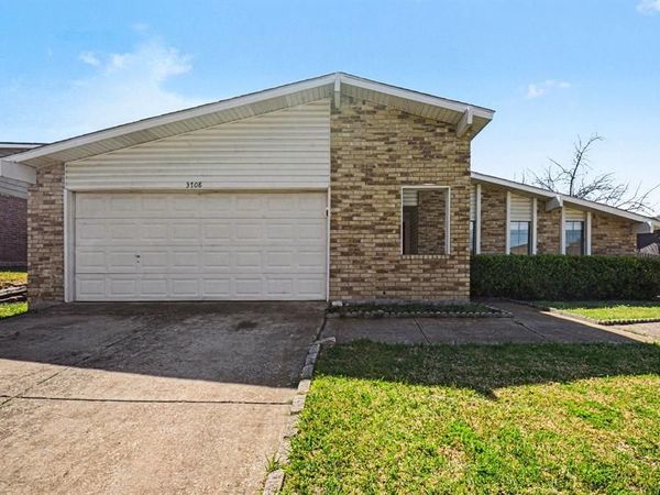 3708 Pinewood Street, Bedford, TX 76021