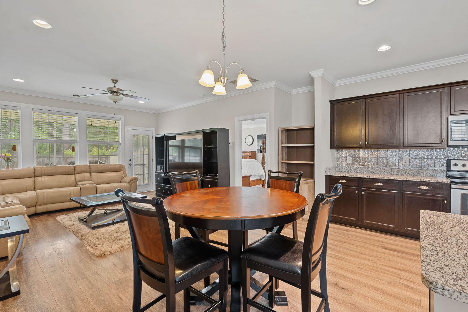 4072 Exploration Road Photo 12