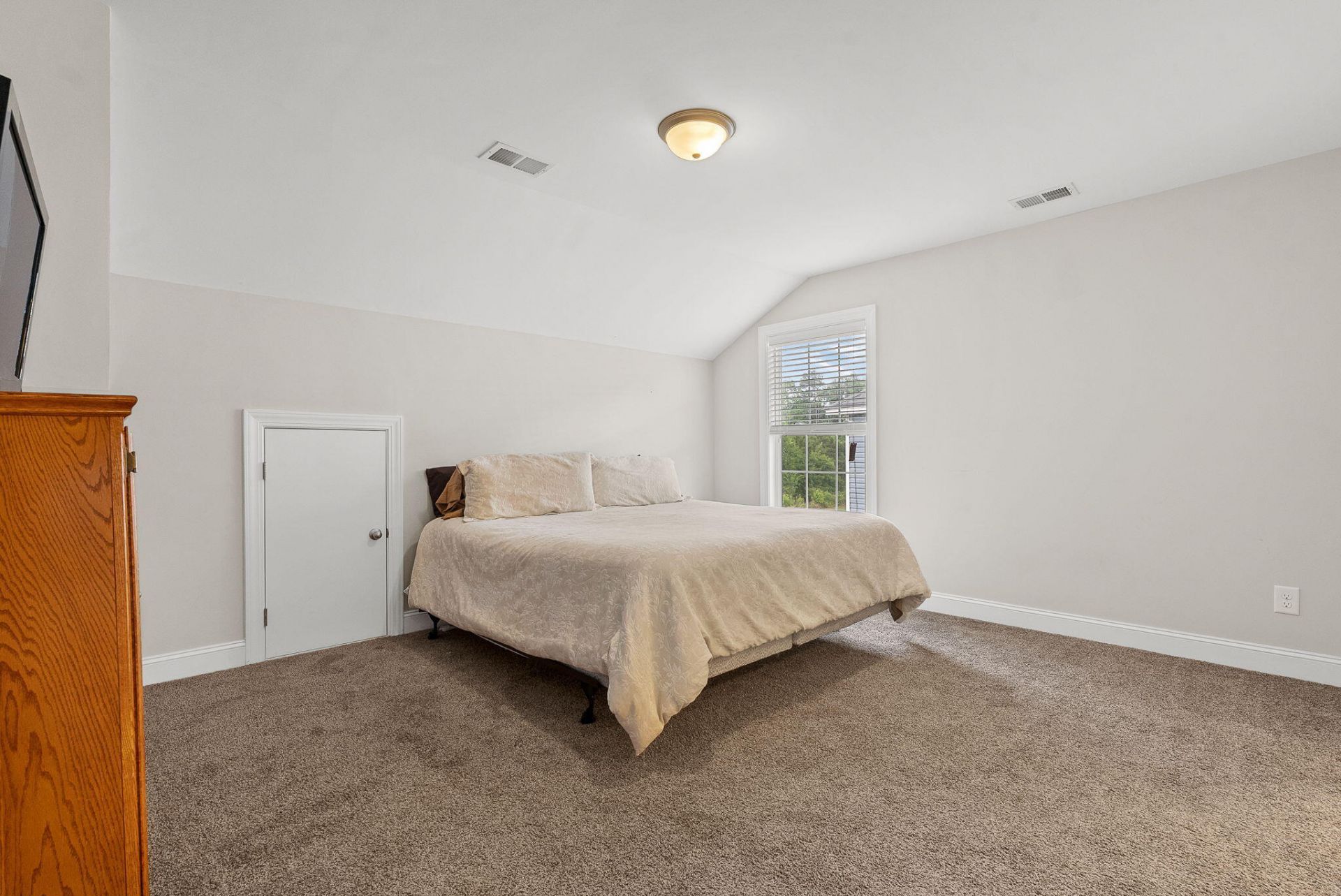 4072 Exploration Road Photo 25