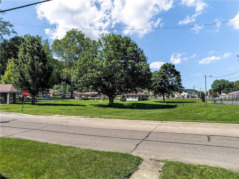 416 Martha Street, Yorkville, OH 43971 Photo 24