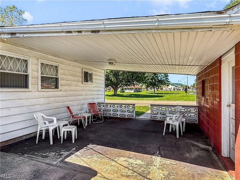 416 Martha Street, Yorkville, OH 43971 Photo 6