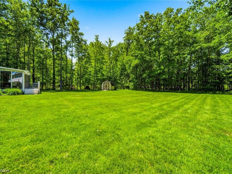 245 Woodside Avenue, Jefferson, OH 44047 Photo 5
