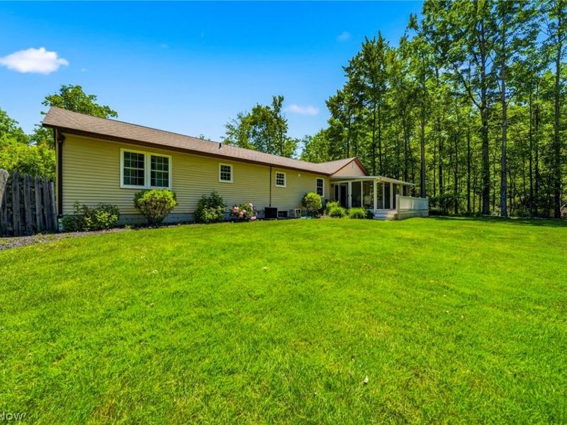 245 Woodside Avenue, Jefferson, OH 44047 Photo 6