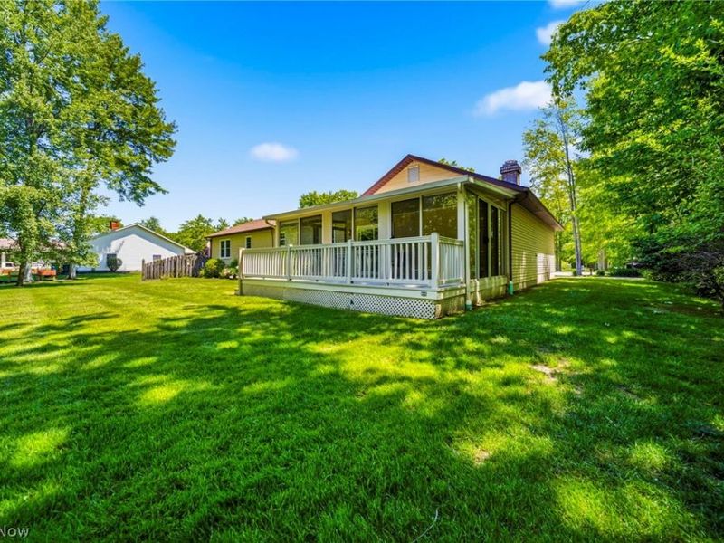 245 Woodside Avenue, Jefferson, OH 44047 Photo 9