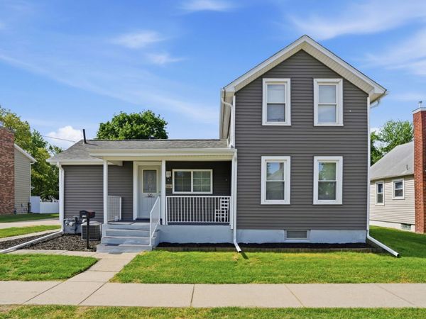 526 E Orange Street , Geneseo, IL 61254