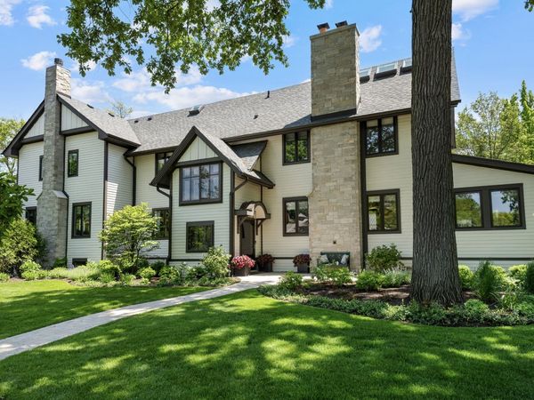 320 Melrose Avenue , Kenilworth, IL 60043