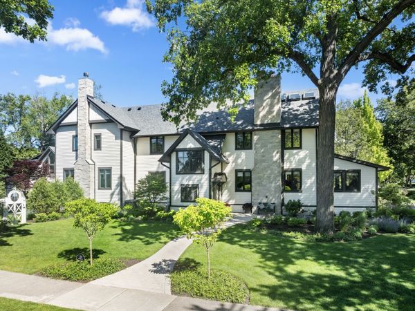 320 Melrose Avenue , Kenilworth, IL 60043