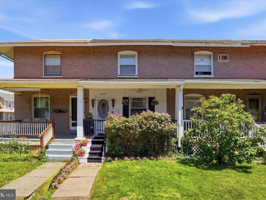 859 W 2nd Street, Lansdale, PA 19446 Main Photo