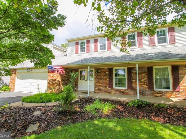 126 PENNSWOOD DRIVE , NEWTOWN, PA 18940