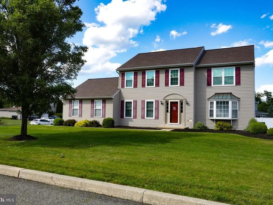 102 Noble Lane , Gilbertsville, PA 19525 Main Photo