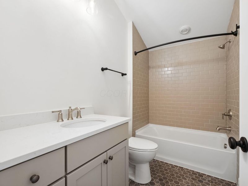 2015 W 5th Avenue, Unit 211, Columbus, OH 43212 Photo 37