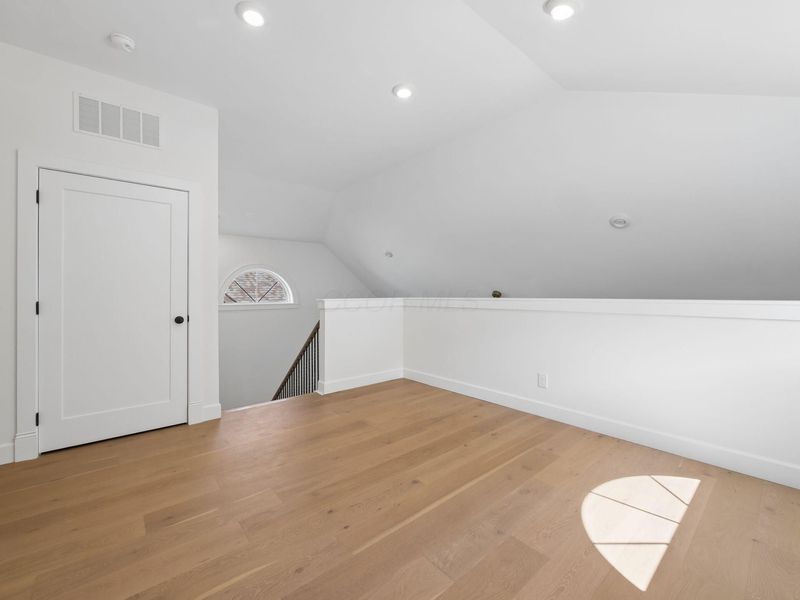 2015 W 5th Avenue, Unit 211, Columbus, OH 43212 Photo 40