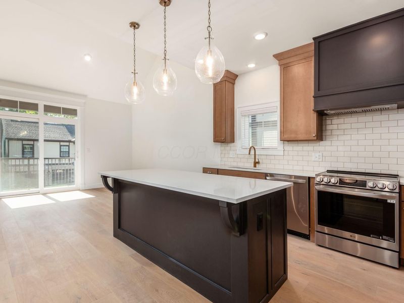 2015 W 5th Avenue , Unit 211, Columbus, OH 43212 Photo 8