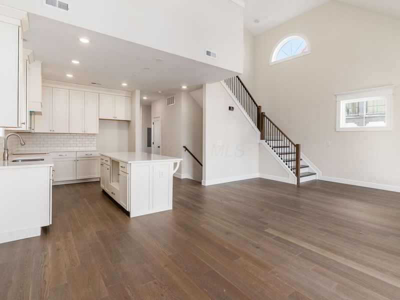 2015 W 5th Avenue , Unit 211, Columbus, OH 43212 Photo 9