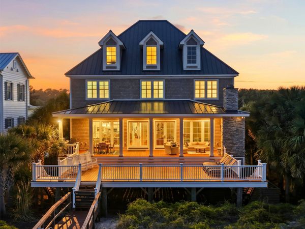 1008 Parker Dr. , Pawleys Island, SC 29585