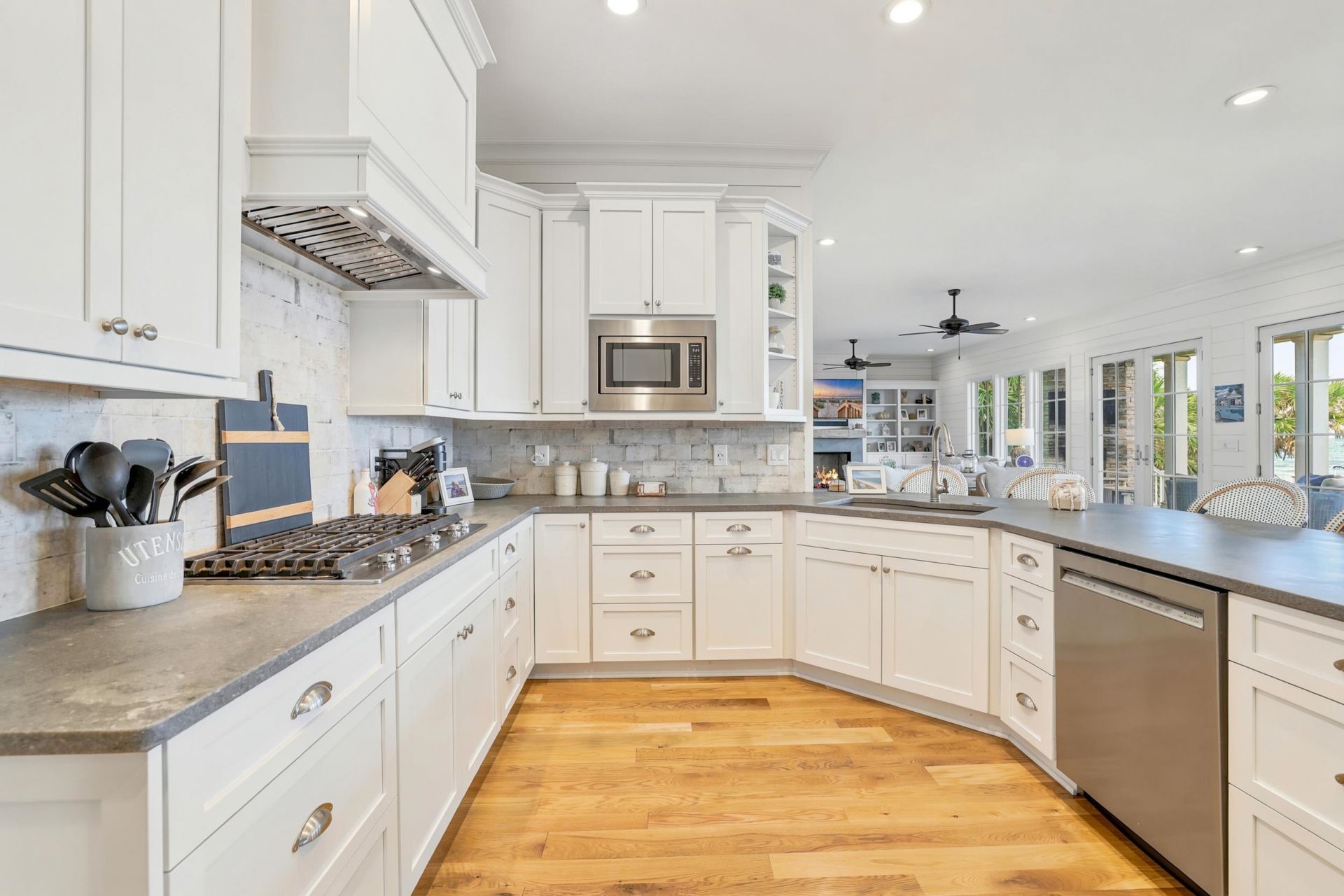 1008 Parker Dr.  Photo 7