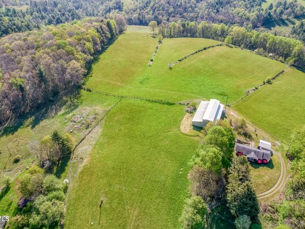 1602 Winchester Road, Shady Valley, TN 37688