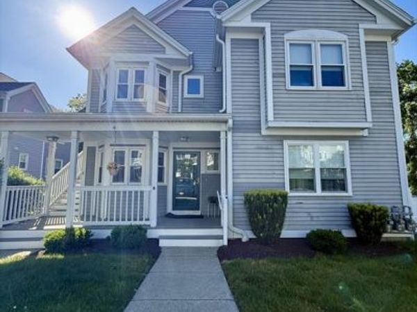 1810 Highland Ave, Unit 4A, Fall River, MA 02720