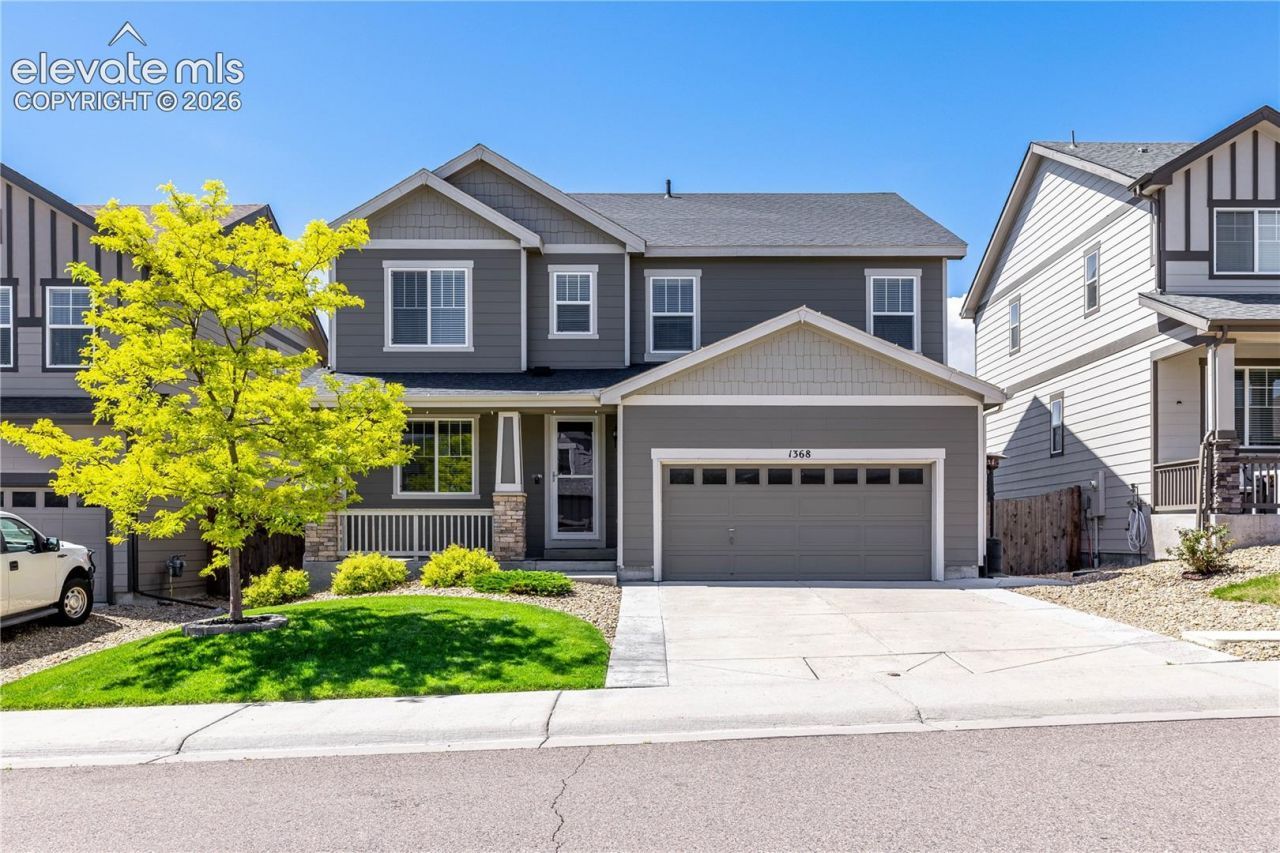1368 Castle Creek Circle, Castle Rock, CO 80104 Main Photo