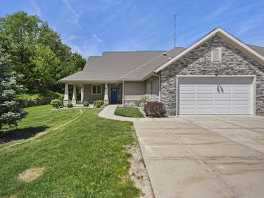 8221 Highview Drive, Madison, WI 53719