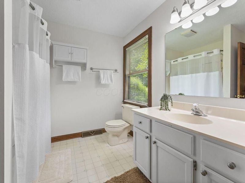 5080 Harlem Road , Galena, OH 43021 Photo 33