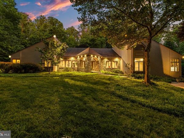 12113 HENESON GARTH, OWINGS MILLS, MD 21117