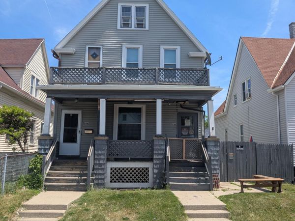 3264 N Holton St, Unit 3266, Milwaukee, WI 53212
