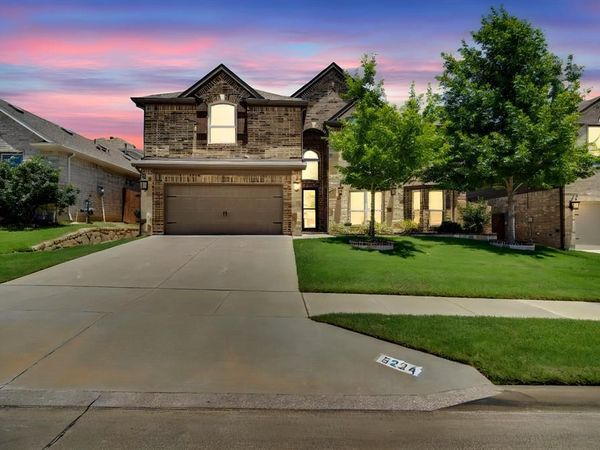 5224 Almanor Road , Fort Worth, TX 76179