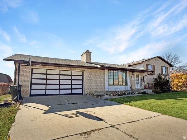 255 W 500 S, Ferron, UT 84523