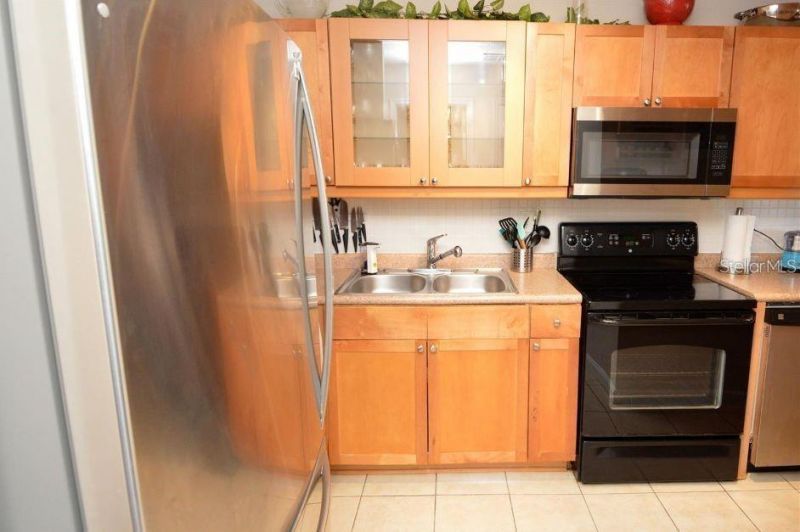 3889 Pompano Drive Se, Unit C, Saint Petersburg, FL 33705 Photo