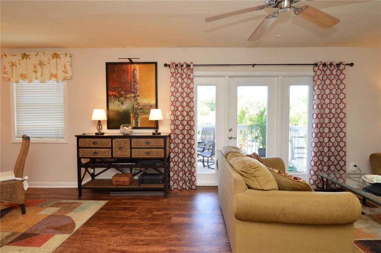 3889 Pompano Drive Se, Unit C, Saint Petersburg, FL 33705 Photo