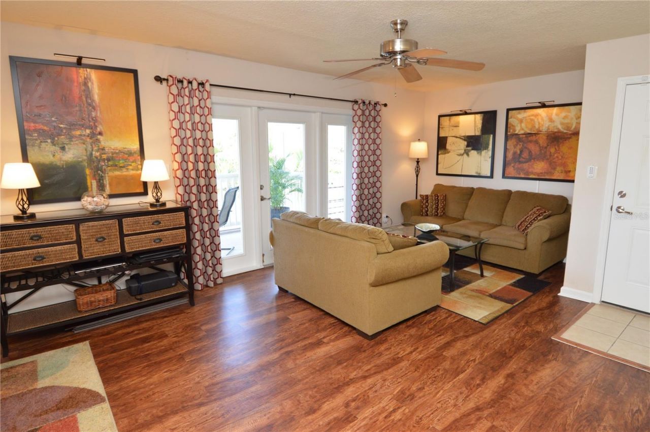 3889 Pompano Drive Se, Unit C, Saint Petersburg, FL 33705 Photo