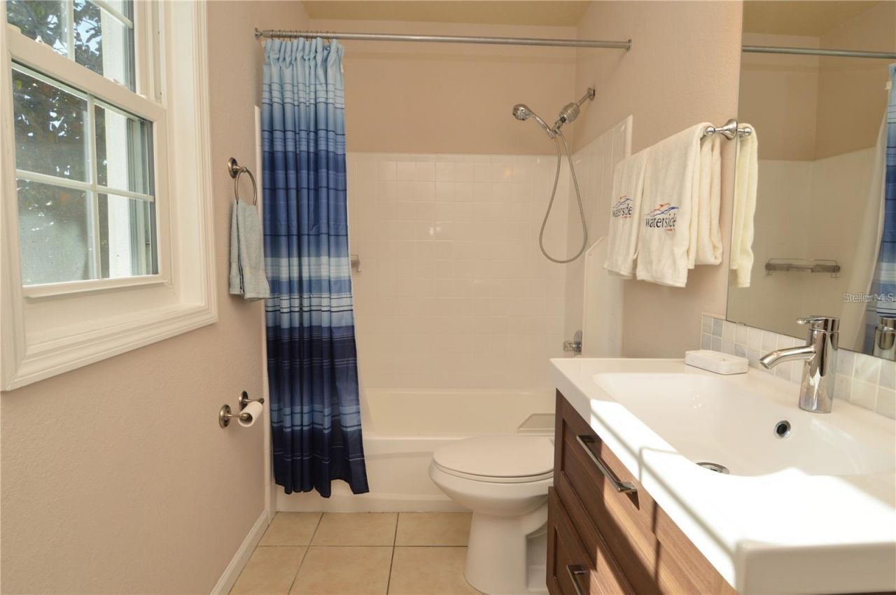 3889 Pompano Drive Se, Unit C, Saint Petersburg, FL 33705 Photo