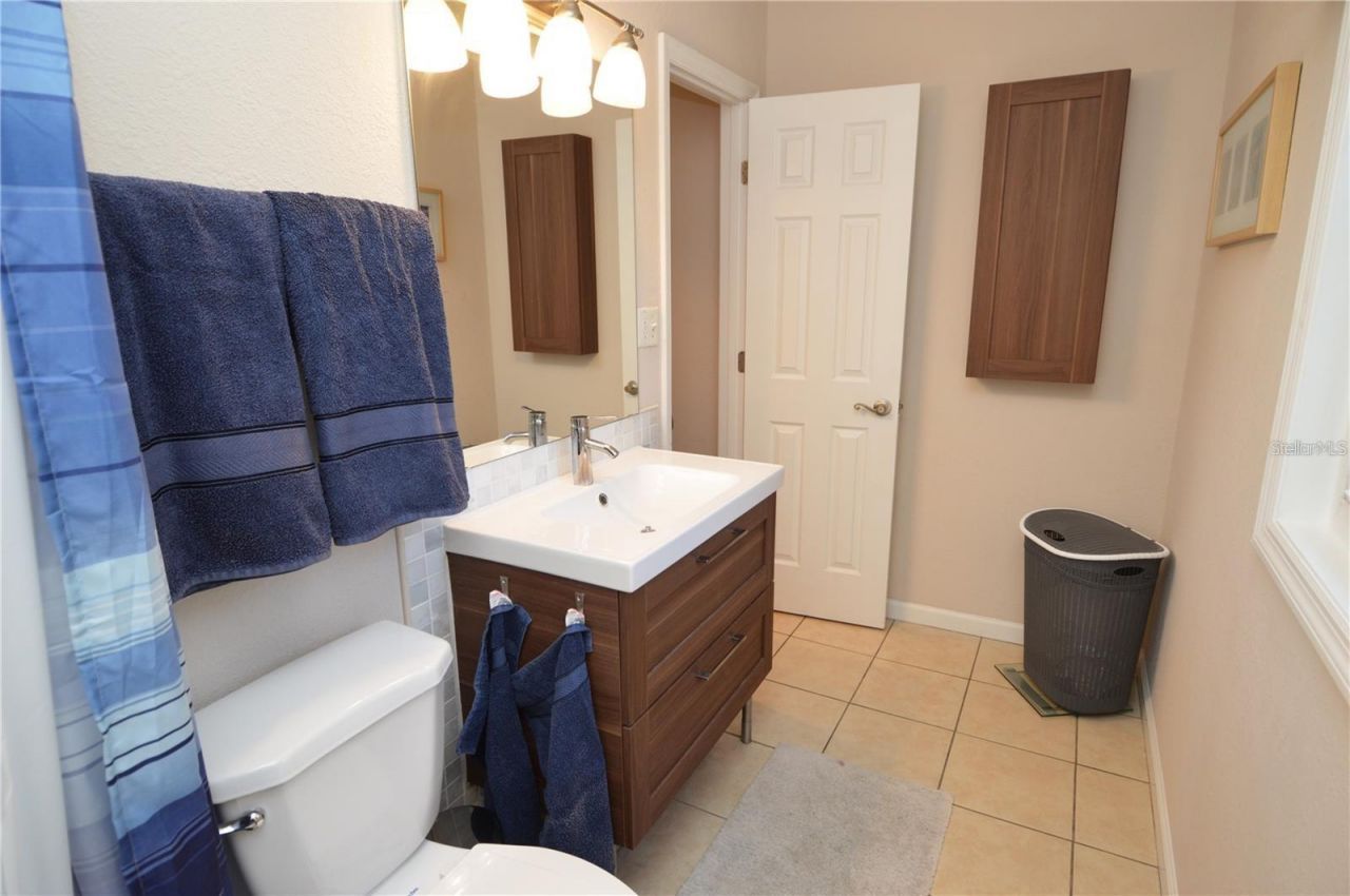 3889 Pompano Drive Se, Unit C, Saint Petersburg, FL 33705 Photo