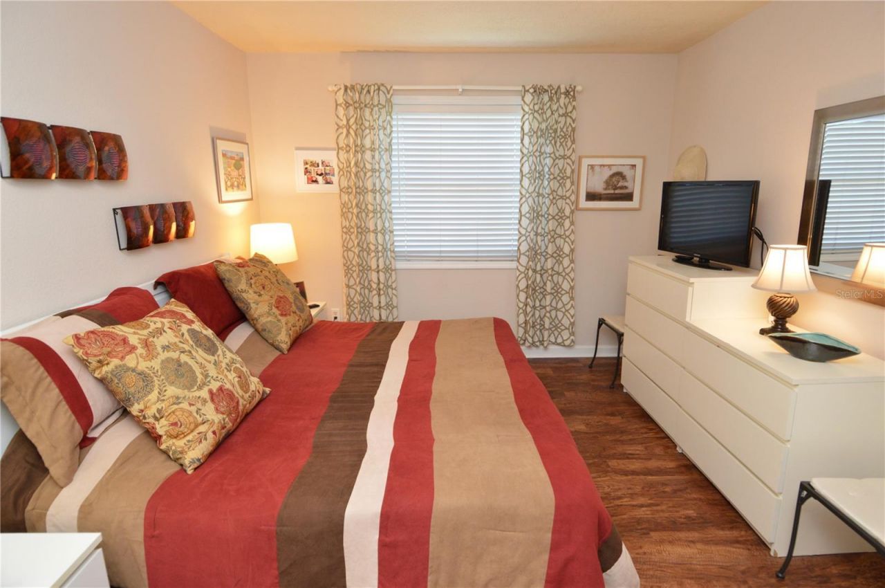 3889 Pompano Drive Se, Unit C, Saint Petersburg, FL 33705 Photo