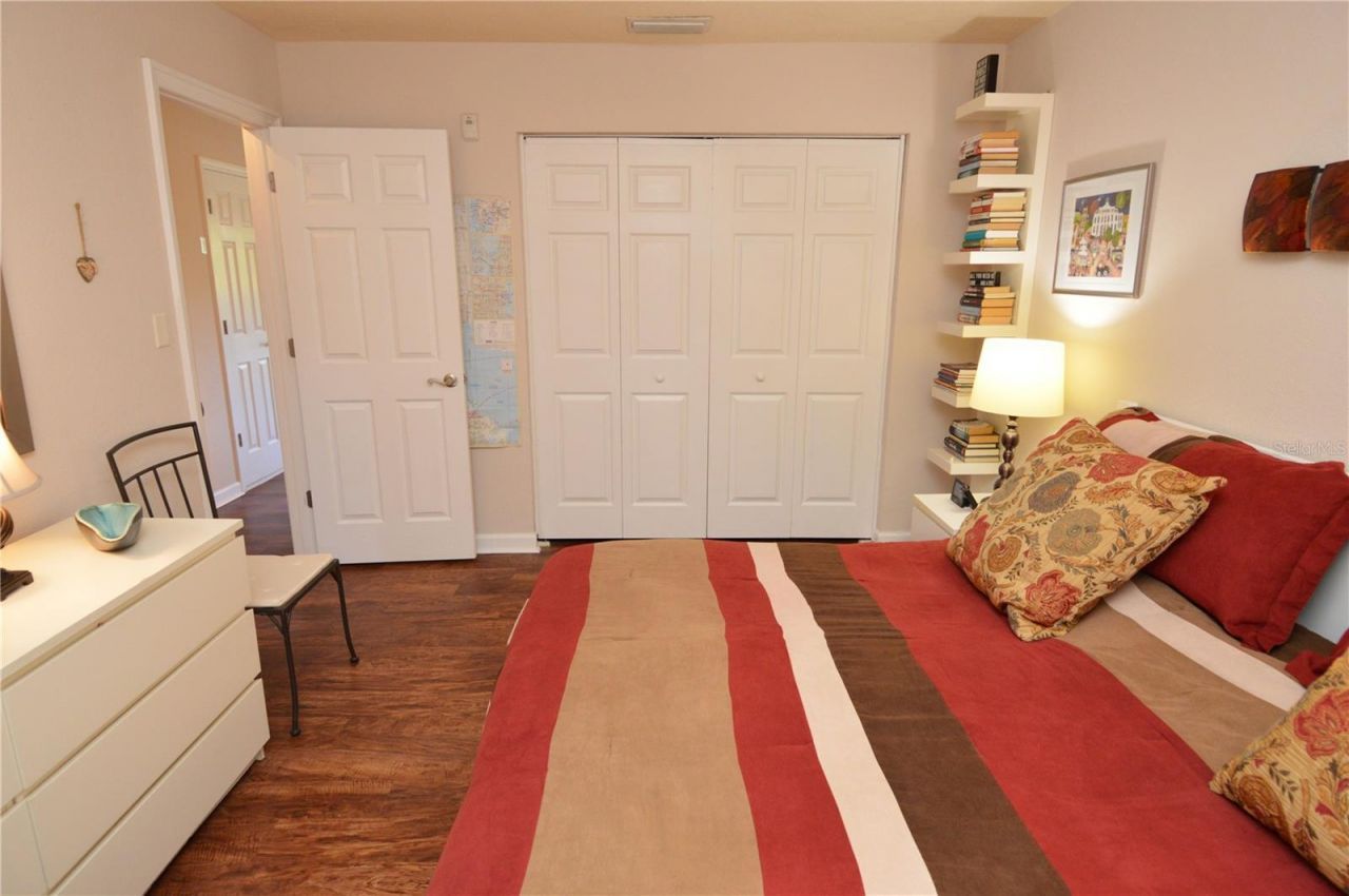 3889 Pompano Drive Se, Unit C, Saint Petersburg, FL 33705 Photo