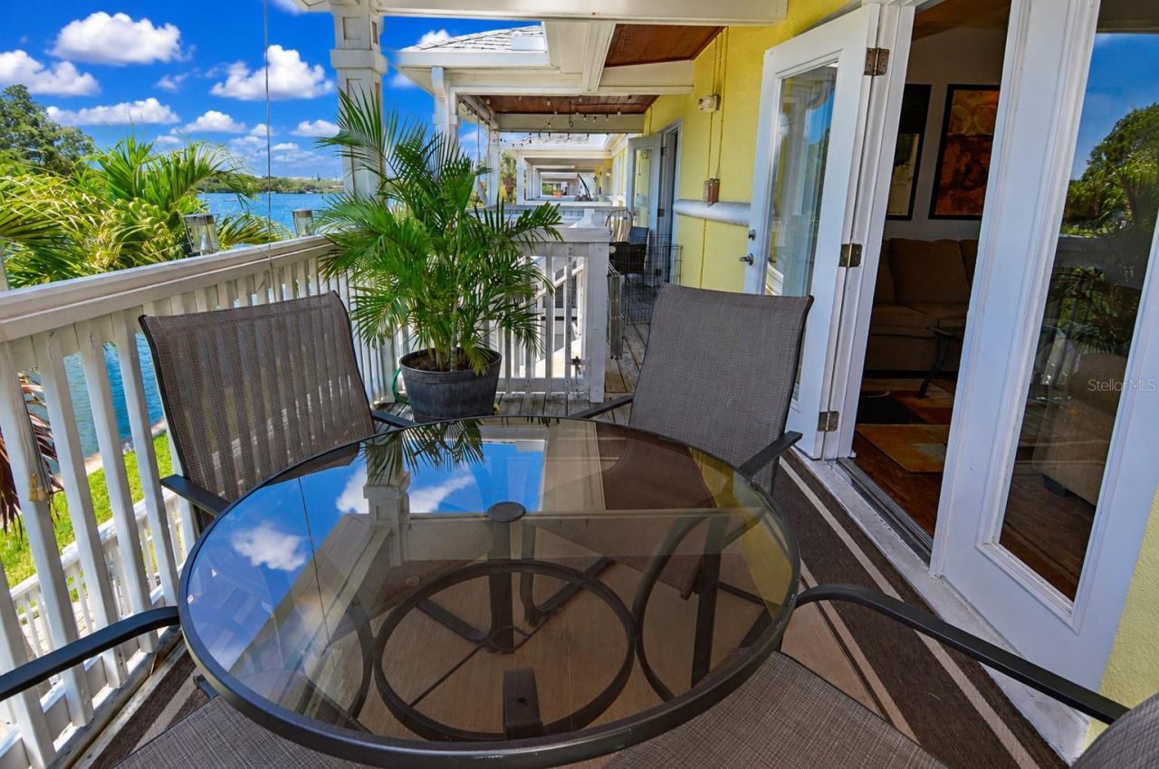 3889 Pompano Drive Se, Unit C, Saint Petersburg, FL 33705 Photo